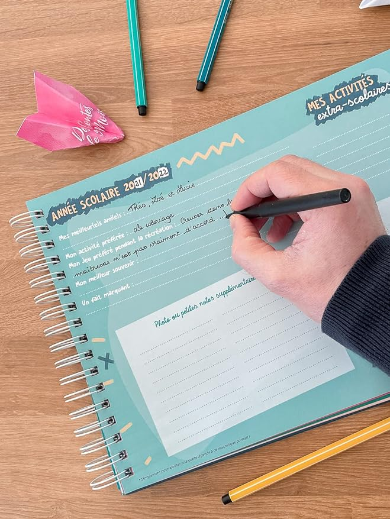 cadeaux pour ses élèves : Cahier de souvenirs 